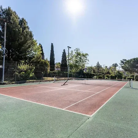 Apartament Le Lavandin - Piscine, Tennis & A Pieds