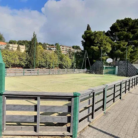 Apartament Le Lavandin - Piscine, Tennis & A Pieds La Londe-les-Maures