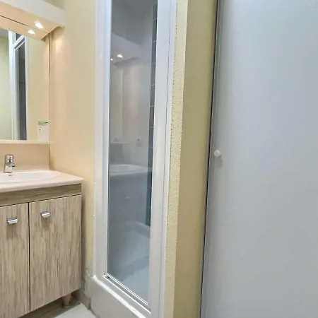 Apartament Le Lavandin - Piscine, Tennis & A Pieds *